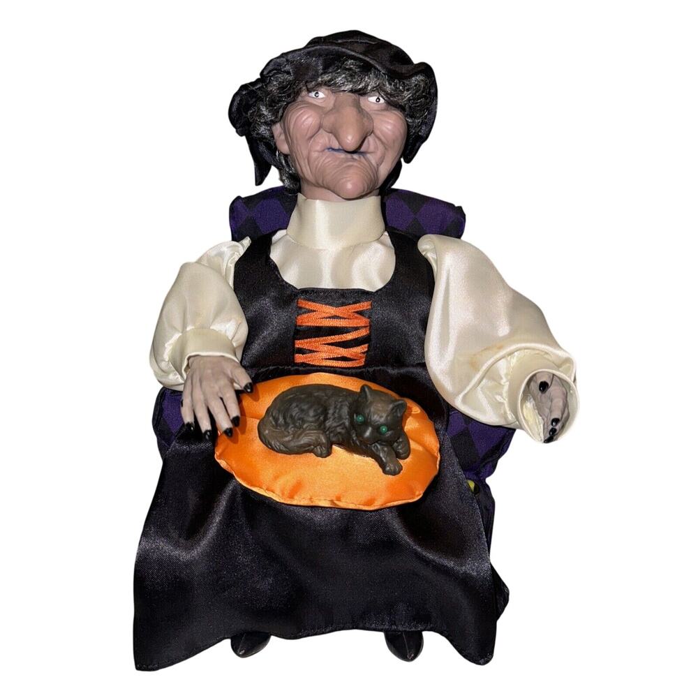 1995 Gemmy Halloween Talking Animated Witch Petting Cat Lights Animation VNTG
